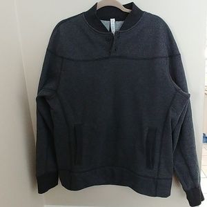 Mens lululemon barely worn sweatshirt